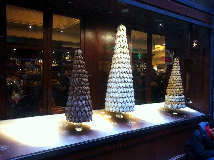 vetrina pasticceria siena