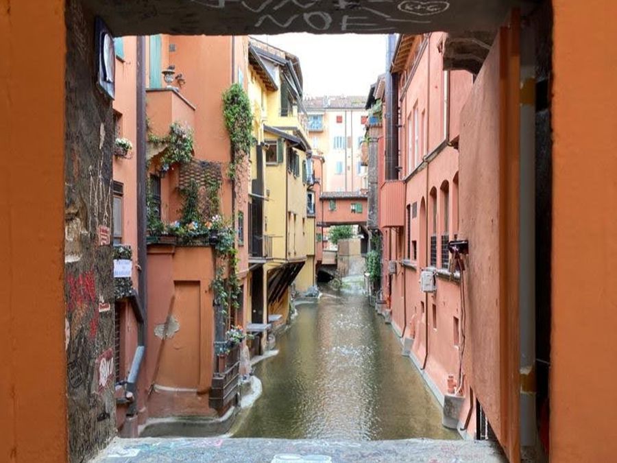 centro storico bologna