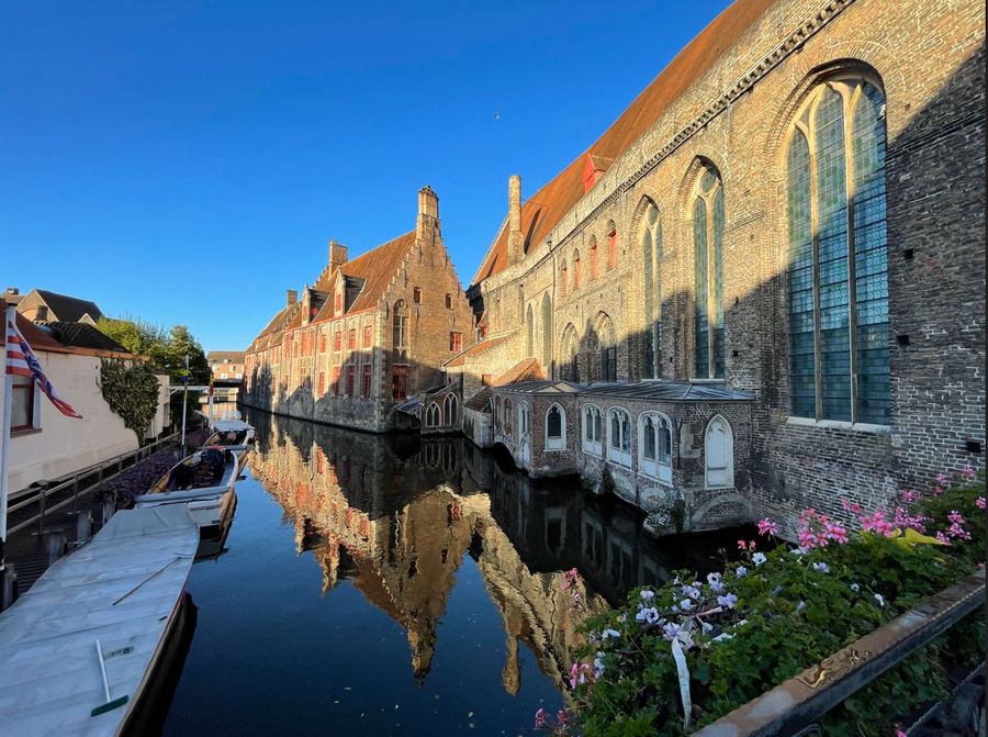 bruges-canali-con-i-bambini