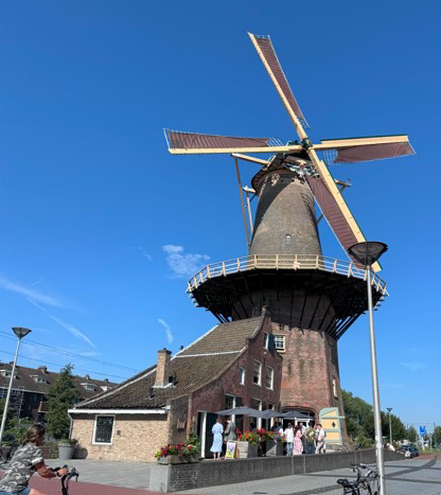 delft-mulino-con-i-bambini