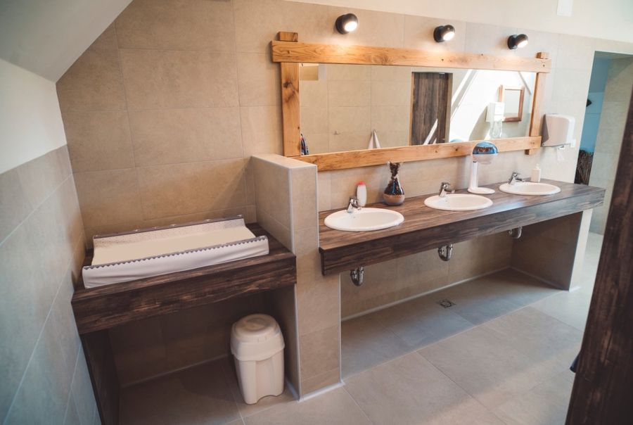 bagni ristorante con fasciatoio