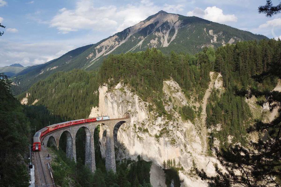 Treno Rosso della Bernina per famiglie