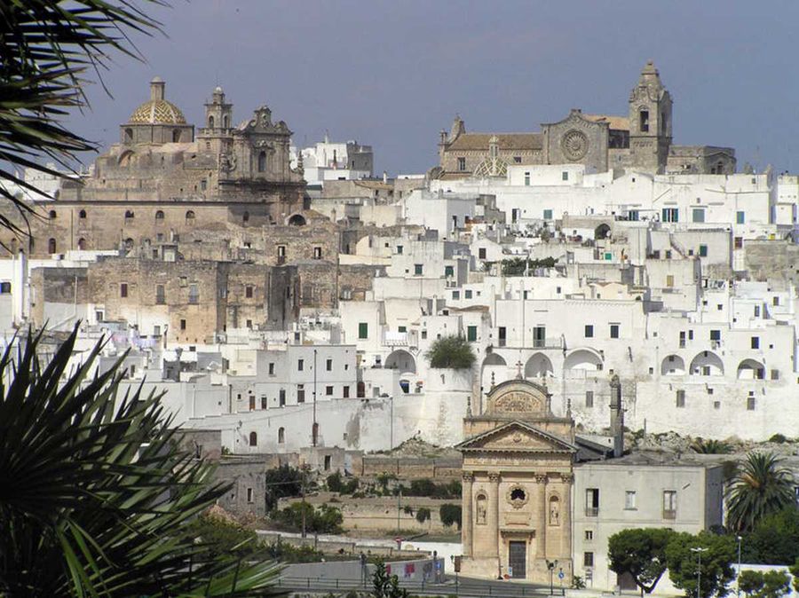 Ostuni la città bianca - Puglia con i bambini