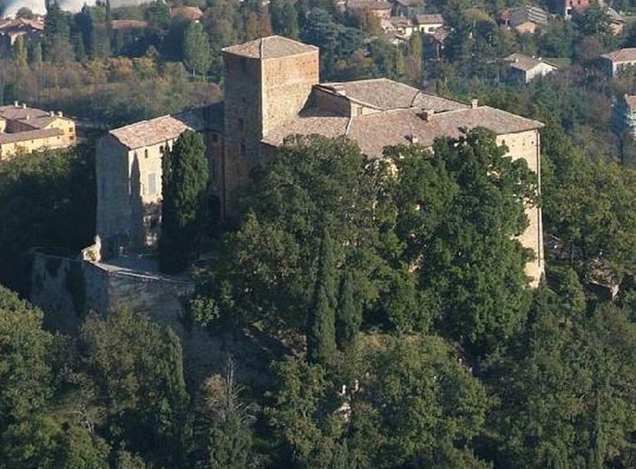 Castelli in Emilia Romagna: Castello di Bianello