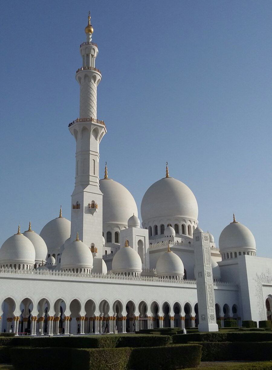 La Moschea Sheikh Zayed - Abu Dhabicon i bambini